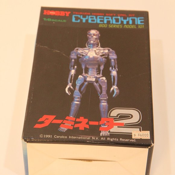 Terminator 2 Tsukuda Hobby Soft Vinyl Kit CYBEROYNE - Picture 2 of 6